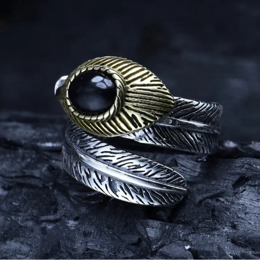The Eye of the Yatagaratsu Raven 925 Sterling Silver Ring