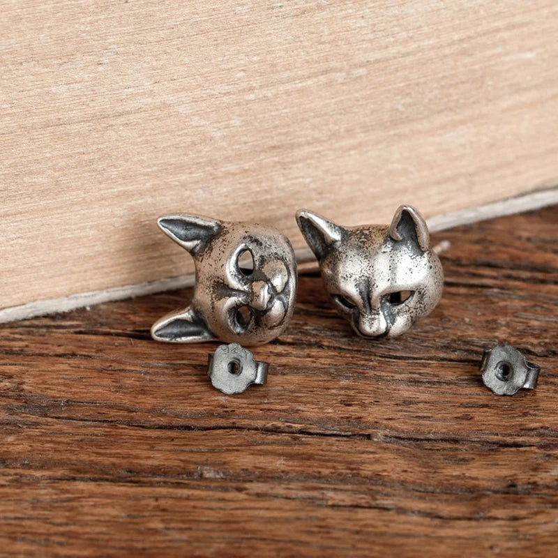 Neko Happy Cat Stud Earrings in 925 Sterling Silver