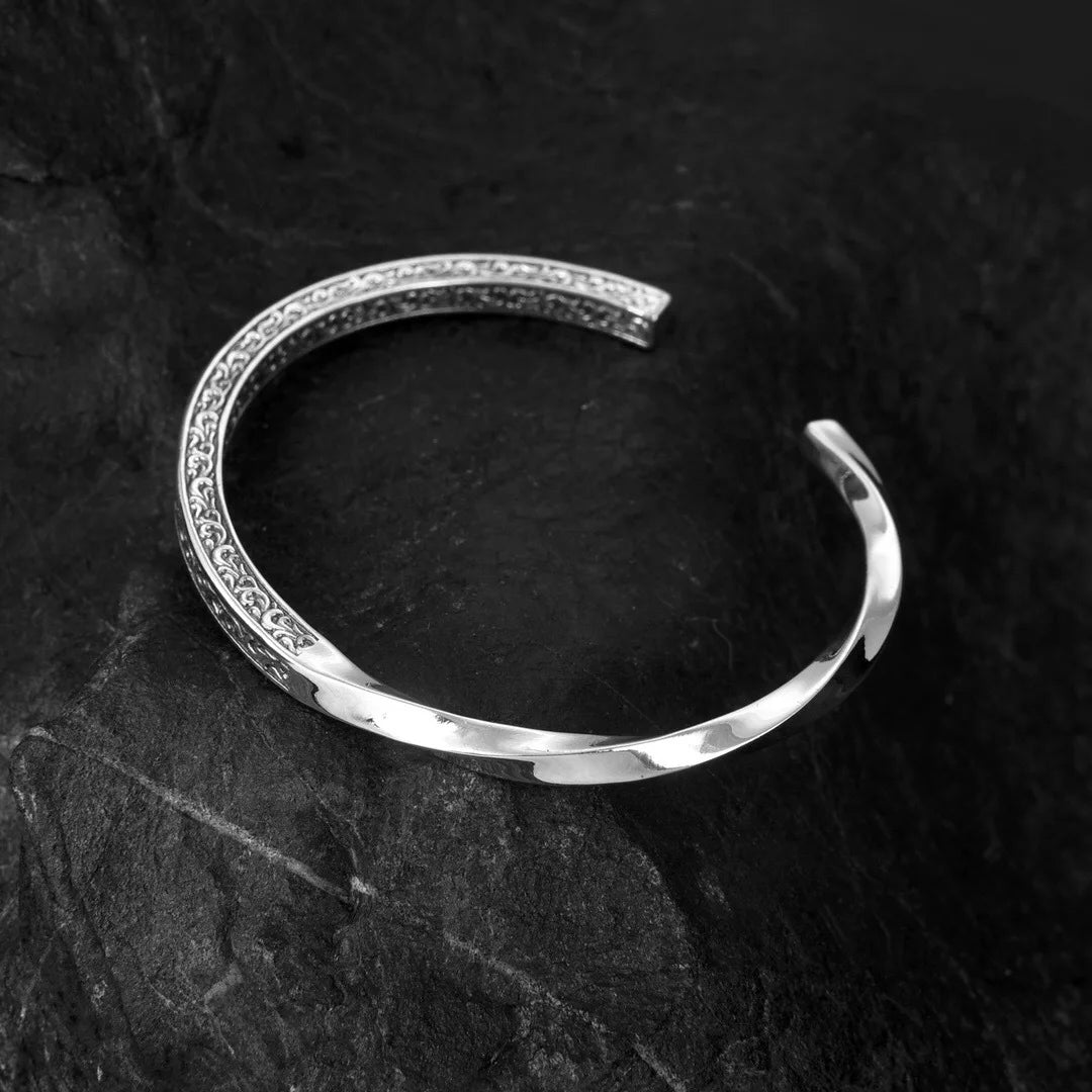 Sakura Cherry Blossoms 925 Sterling Silver Bracelet